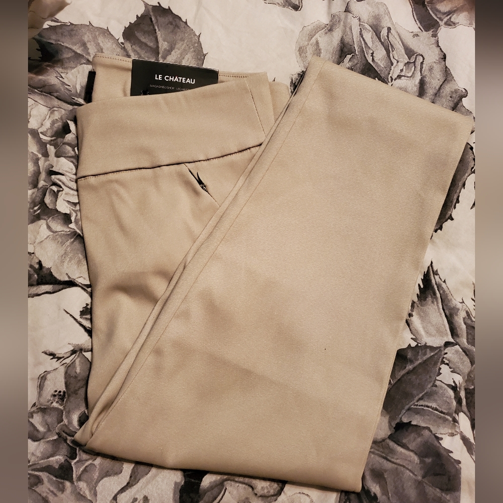 Le chateau Casual pants
